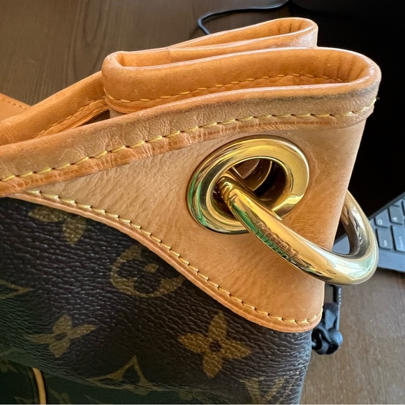 Authentic Louis Vuitton Galleria GM Bag - - Picture 6 of 10